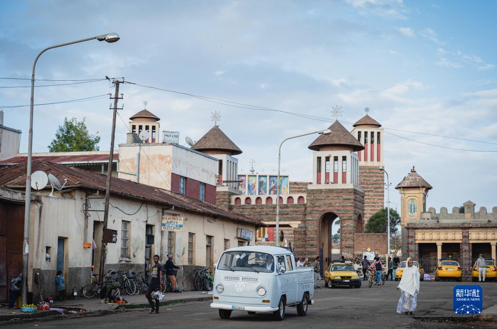 厄立特里亚的“云中之城”——首都阿斯马拉