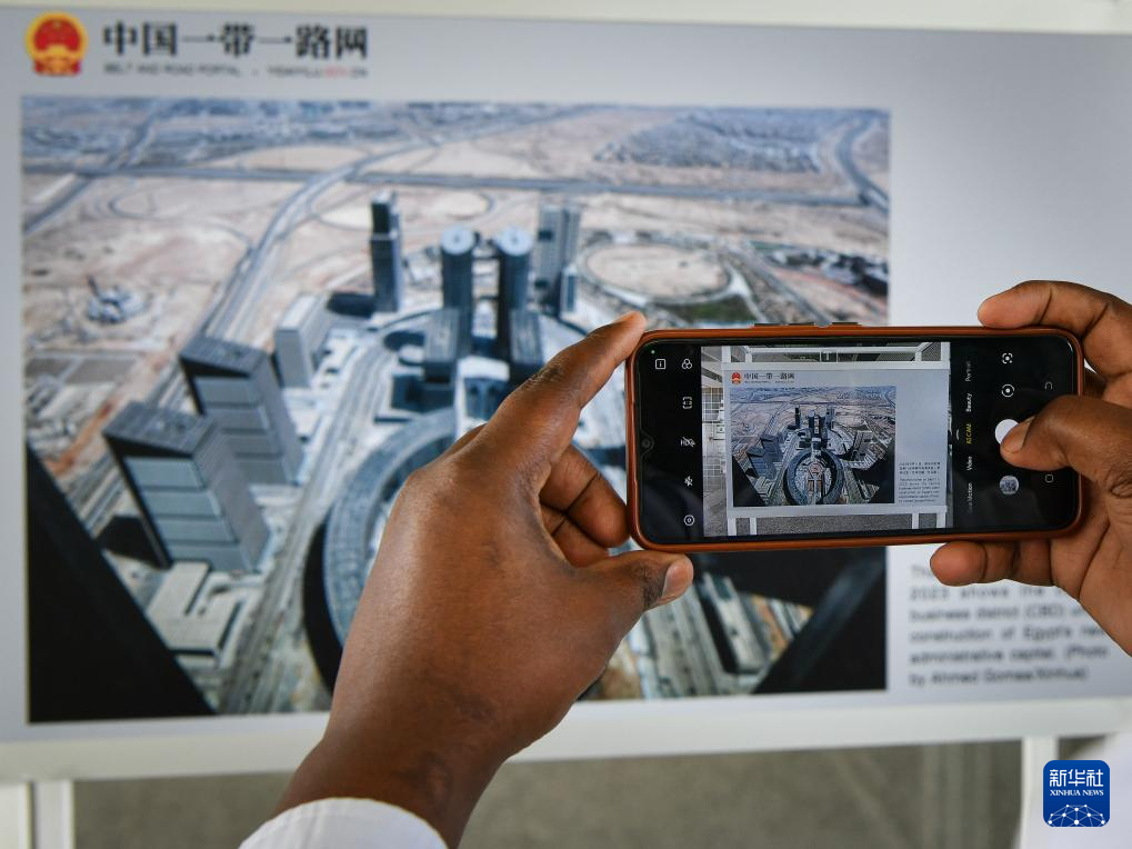 中非共建“一带一路”图片展在肯尼亚开幕