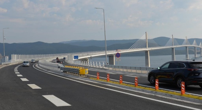 通讯：缩短距离 提振经济——中企承建克罗地亚佩列沙茨大桥通车一周年民生效益凸显