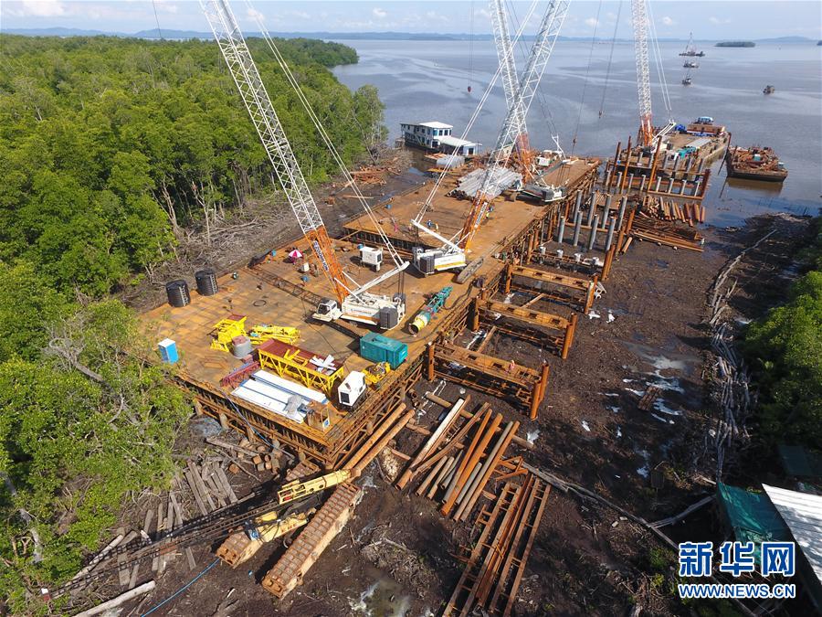 中国企业助力文莱淡布隆跨海大桥建设