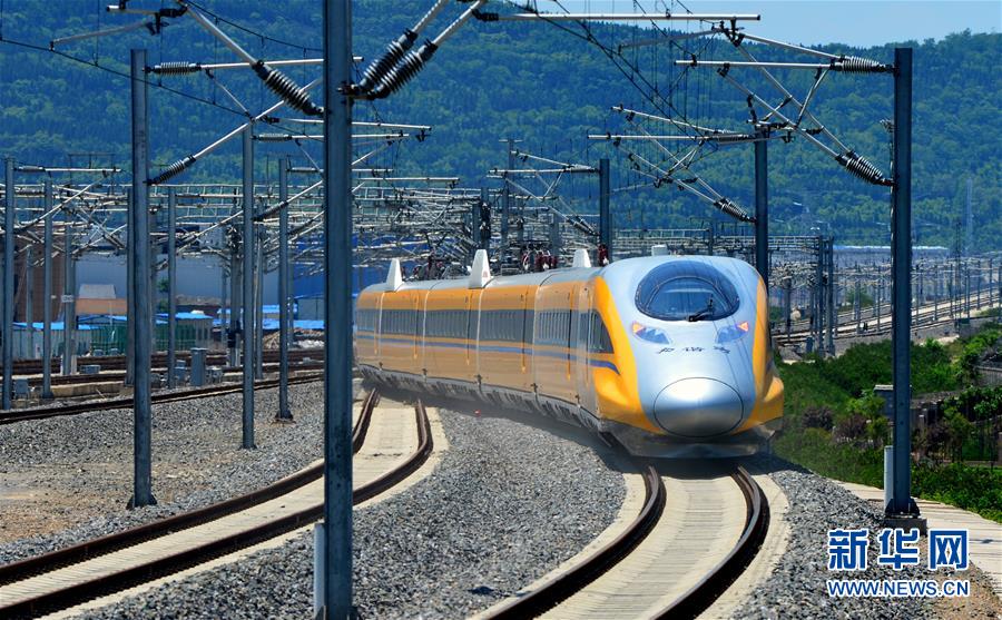 宝兰高铁9日开通运营 将显著提高亚欧大陆桥铁路通道运输能力