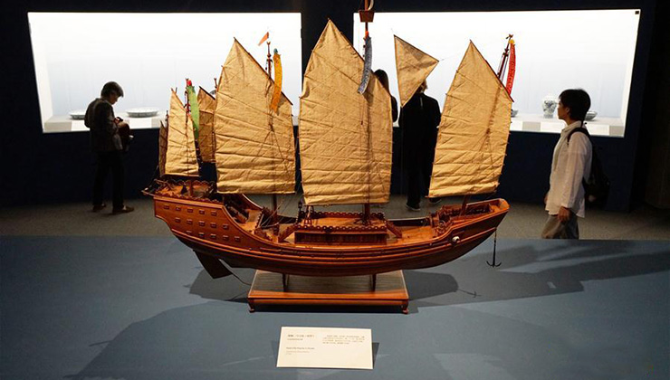 “海上丝绸之路沉船与贸易瓷器大展”在南京开幕
