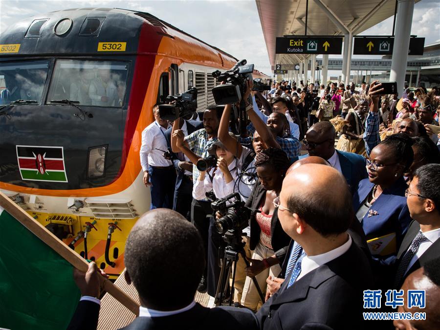 “中国造”蒙内铁路在肯尼亚增开列车