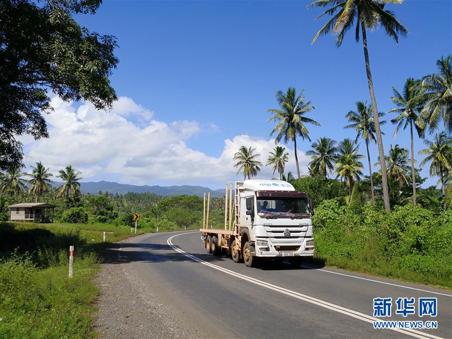 “‘一带一路’是件好事情”——记中企建设的斐济高速公路项目