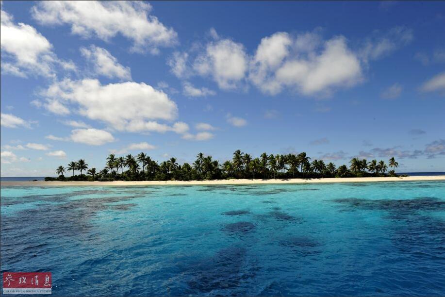 巴布亚新几内亚一座无人海岛。