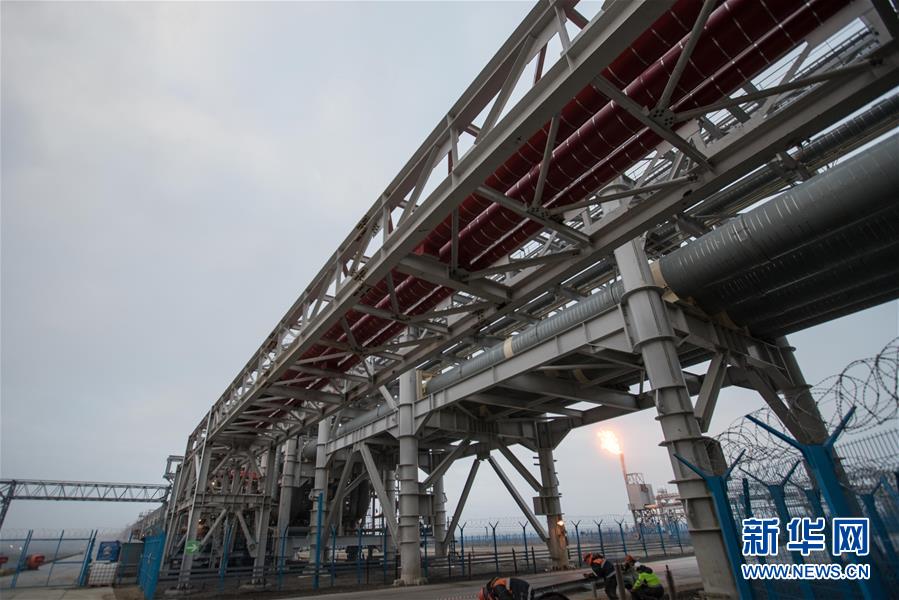 中俄亚马尔项目第二条生产线液化气首次装船