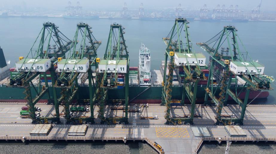 天津港上半年吞吐量实现“双增长”