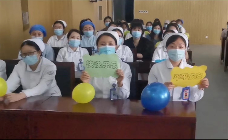 中国第25批赴刚果（金）维和医疗分队开展系列活动庆祝中国医师节